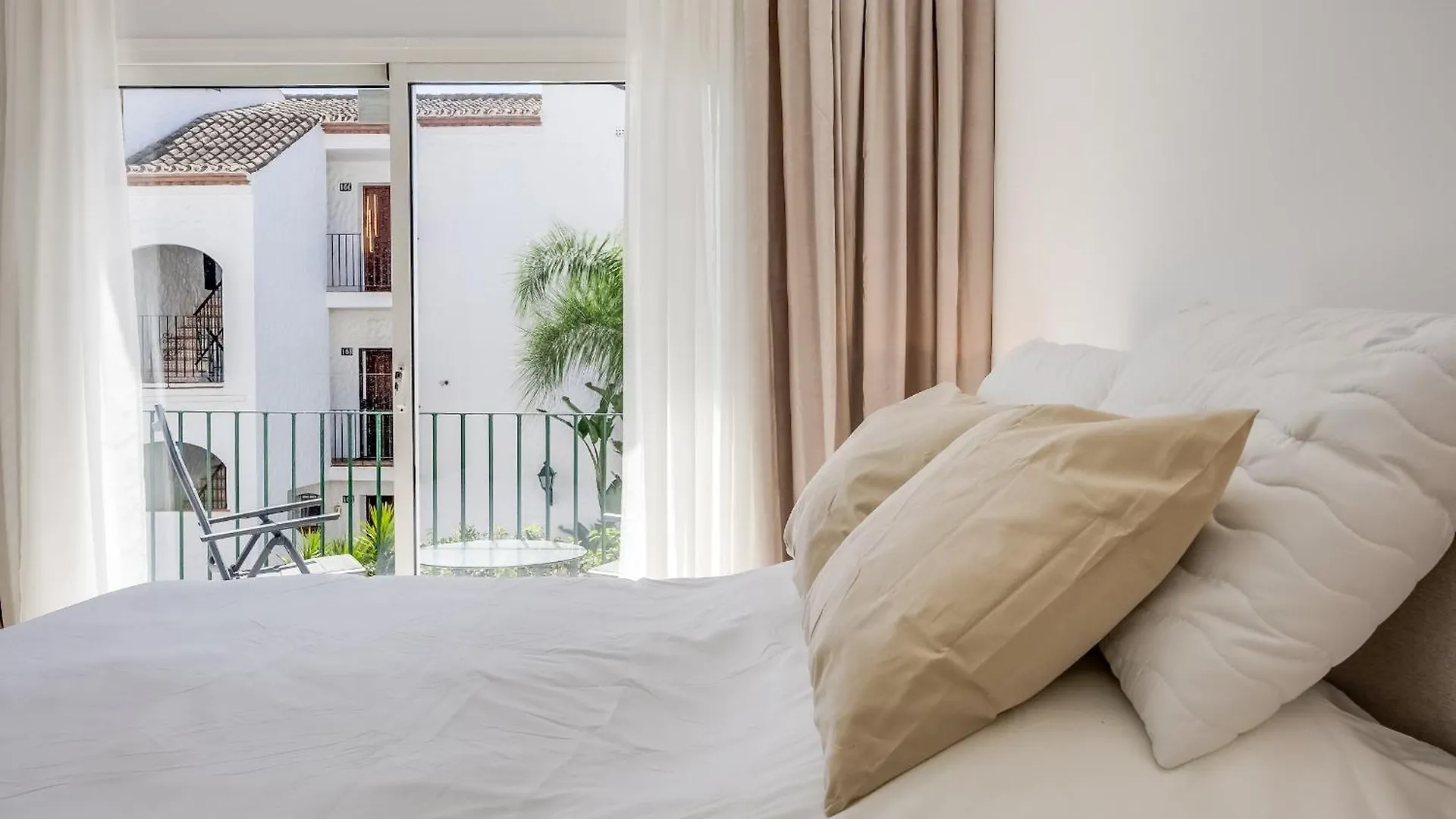 Heerlijk Appartement Op Loopafstand Van Het Strand Estepona Apartment