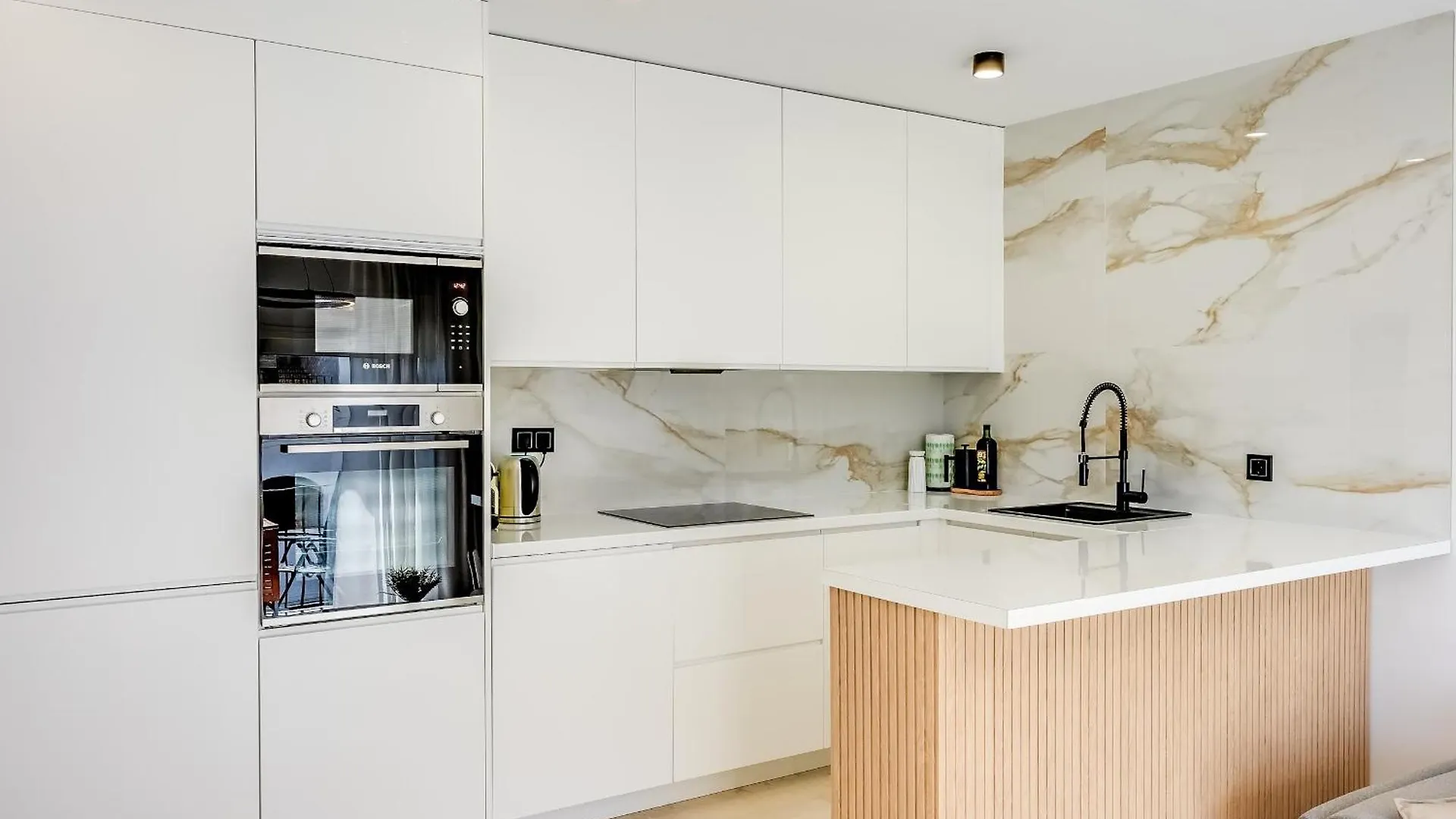 公寓 Heerlijk Appartement Op Loopafstand Van Het Strand 埃斯特波纳